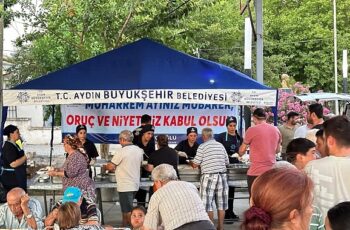 Aydın Büyükşehir Belediyesi her yıl düzenlediği muharrem ayı iftar programlarına bu yıl da devam ediyor