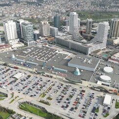 CarrefourSa Bursa Alışveriş Merkezi’nin mülkiyet devri gerçekleştirildi