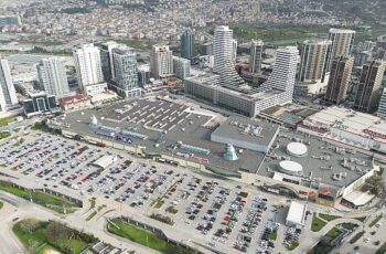 CarrefourSa Bursa Alışveriş Merkezi’nin mülkiyet devri gerçekleştirildi