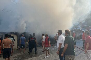 Kemer’de çıkan yangın endişe yarattı