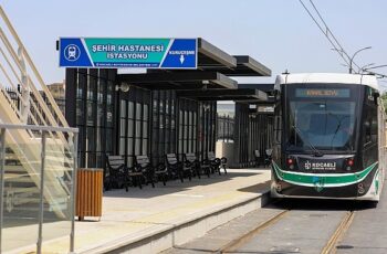 Şehir Hastanesine 15 dakikada bir tramvay