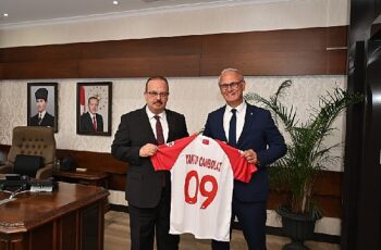 THF Başkanı Kılıç Aydın’da: “Hentbolu Türkiye’de geliştirmeye devam edeceğiz”