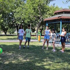 Çankaya Belediyesi, çocukların yaz tatilini keyifli geçirmeleri amacıyla düzenlediği Yaz Dönemi Çocuk Atölyeleri devam ediyor.