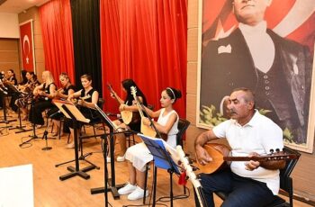 Çiğli Belediyesi THM Korosundan Unutulmaz Konser