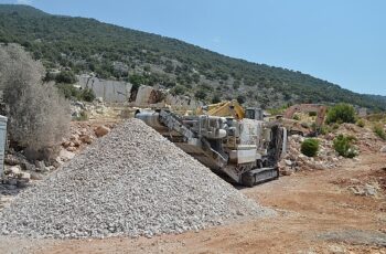 Demre Yatıkardıç Yayla Yolu Yenileniyor