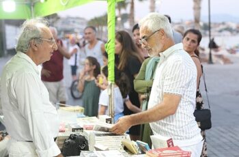 Didim Belediyesi’nin katkılarıyla bu 20.si düzenlenen Altınkum Yazarlar Festivali başladı.