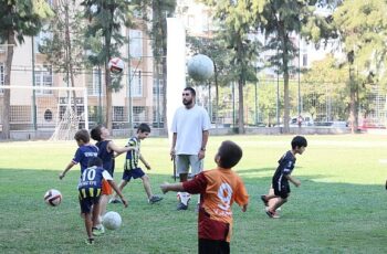 Geleceğin Sporcuları Aydın Büyükşehir Belediyesi’nin Açtığı Yaz Kurslarında Yetişiyor