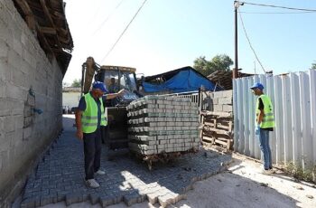 Hamamlı Mahallesinde Sokaklar Parke Taşla Kaplanıyor