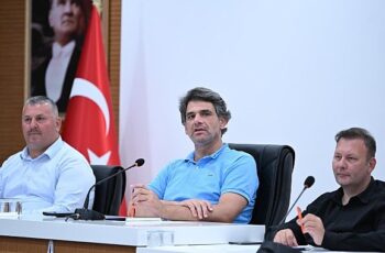 Kocaman ve Muhtarlardan Değerlendirme Toplantısı