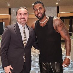 Müziğin dahi çocuğu Jason Derulo Türk kahvaltısına hayran kaldı