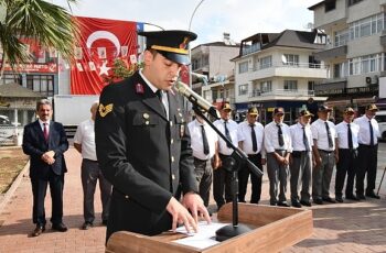 Şanlı tarihimize altın harflerle yazılmış büyük zaferin 102. yıl dönümü İznik’te düzenlenen törenlerle kutlandı.