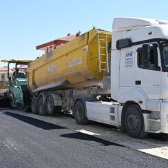 Selçuklu Belediyesi Asfalt Çalışmalarını Sürdürüyor