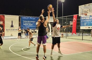 Sokak basketbolunda finale geri sayım