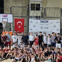 Şölene Dönüşen Sokak Basketbolu Rekor Katılımla Sona Erdi