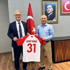 THF Başkanı Uğur Kılıç, Hentbolun Gelişimi için Adana ve İskenderun’da Temaslarda Bulundu