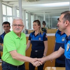 Başkan Deveciler, zabıta haftasını kutladı