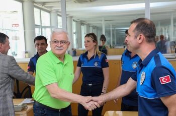 Başkan Deveciler, zabıta haftasını kutladı