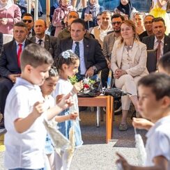 Başkan Mutlu İlköğretim Haftası’nı öğrencilerle birlikte kutladı