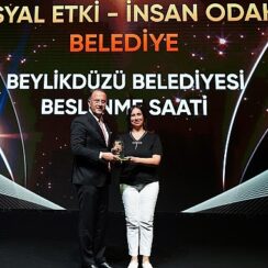 Beylikdüzü Belediyesi tarafından hayata geçirilen ve tüm Türkiye’ye örnek olan “Beslenme Saati” uygulamasına ödül