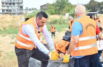 Çiğli’de Kapsamlı Temizlik