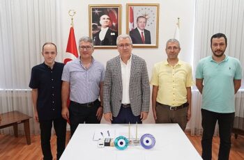 Egeli bilim ekibi, robotik ve opto-mekanik alanlarında kullanılacak özgün robot sistemleri geliştirecek