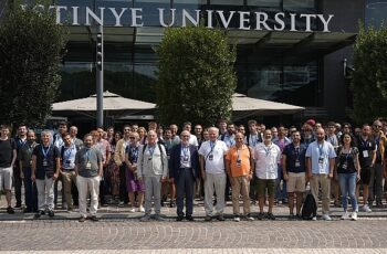 Evrenin karanlık yüzünü anlamaya yönelik çalışmalar İstinye Üniversitesi’nde masaya yatırıldı