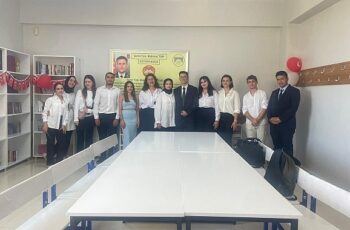 Hatay’da şehidin adının yaşayacağı kütüphaneye Gölcük Belediyesi’nden destek.