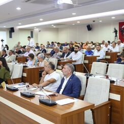 Karabağlar Belediyesi’nde Kentsel Dönüşüm Müdürlüğü kuruldu