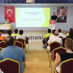 Kemer’de servis şoförlerine eğitim