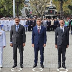 Mustafa Kemal Atatürk’e, “Gazî” ünvânı ve “Mareşal” rütbesi verilmesinin 101.yıl dönümü ve “19 Eylül Gaziler Günü” Gölcük Anıtpark’ta törenle kutlandı.