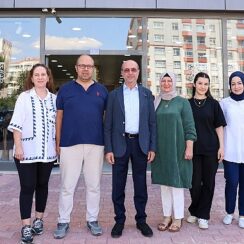 Selçuklu Belediye Başkanı Ahmet Pekyatırmacı, Elmalılı Hamdi Yazır Caddesi’nde bulunan esnafları ziyaret etti