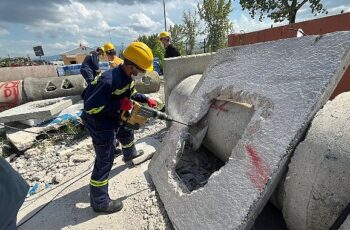 Ulaşımpark personeline kurtarma ve yangın eğitimi