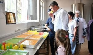 Şifalı Su Kadın Eliyle Sabuna Dönüşüyor