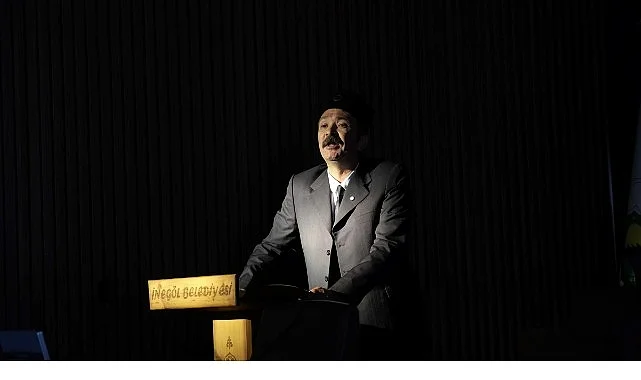 Kurtuluşun İzleri İnegöl Belediye Meclisinde Canlandı